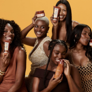 TODODIA GELEIA ILUMINADORA CORPORAL JAMBO ROSA E FLOR DE CAJU 100 G